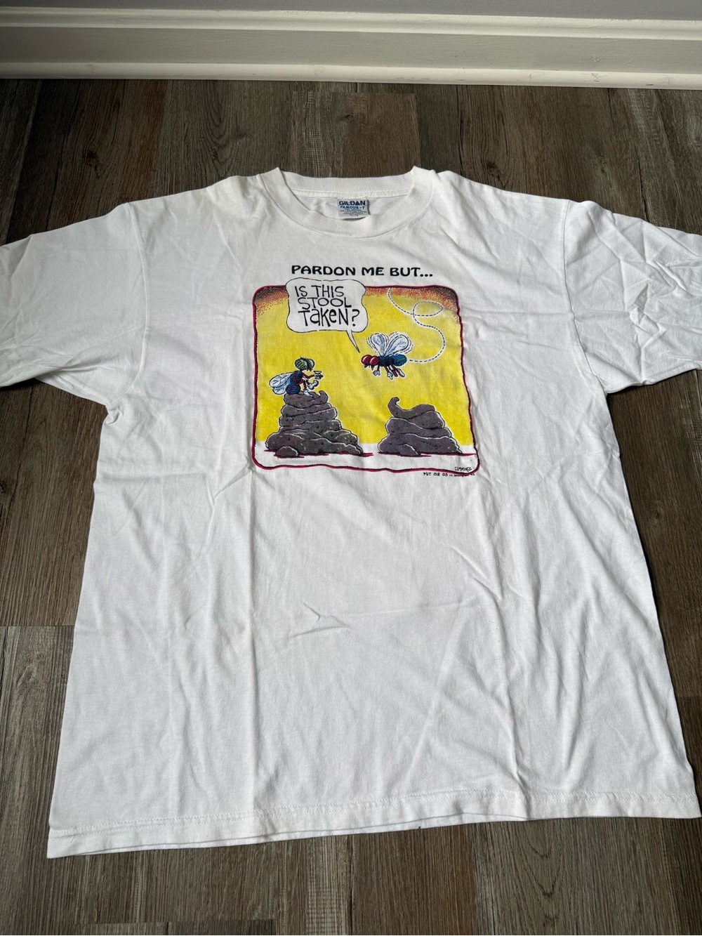 VTG Is This Stool Taken Fly Cartoon T-shirt Cummings Put Me On Satirical Size XL